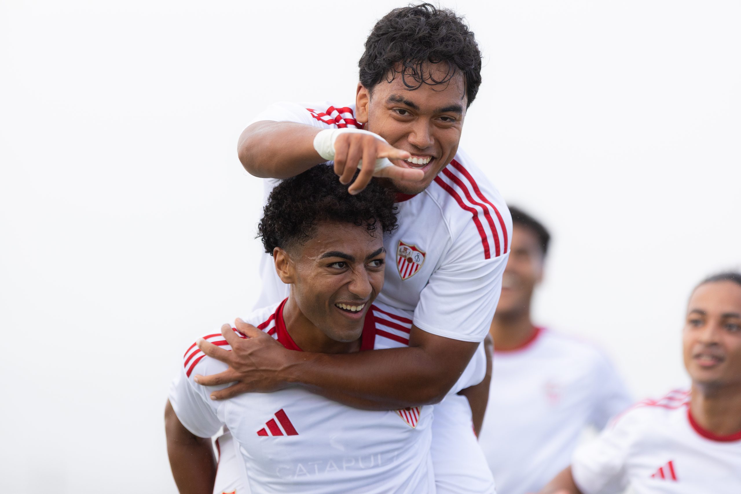 Strong debut win at the Ciudad Deportiva
