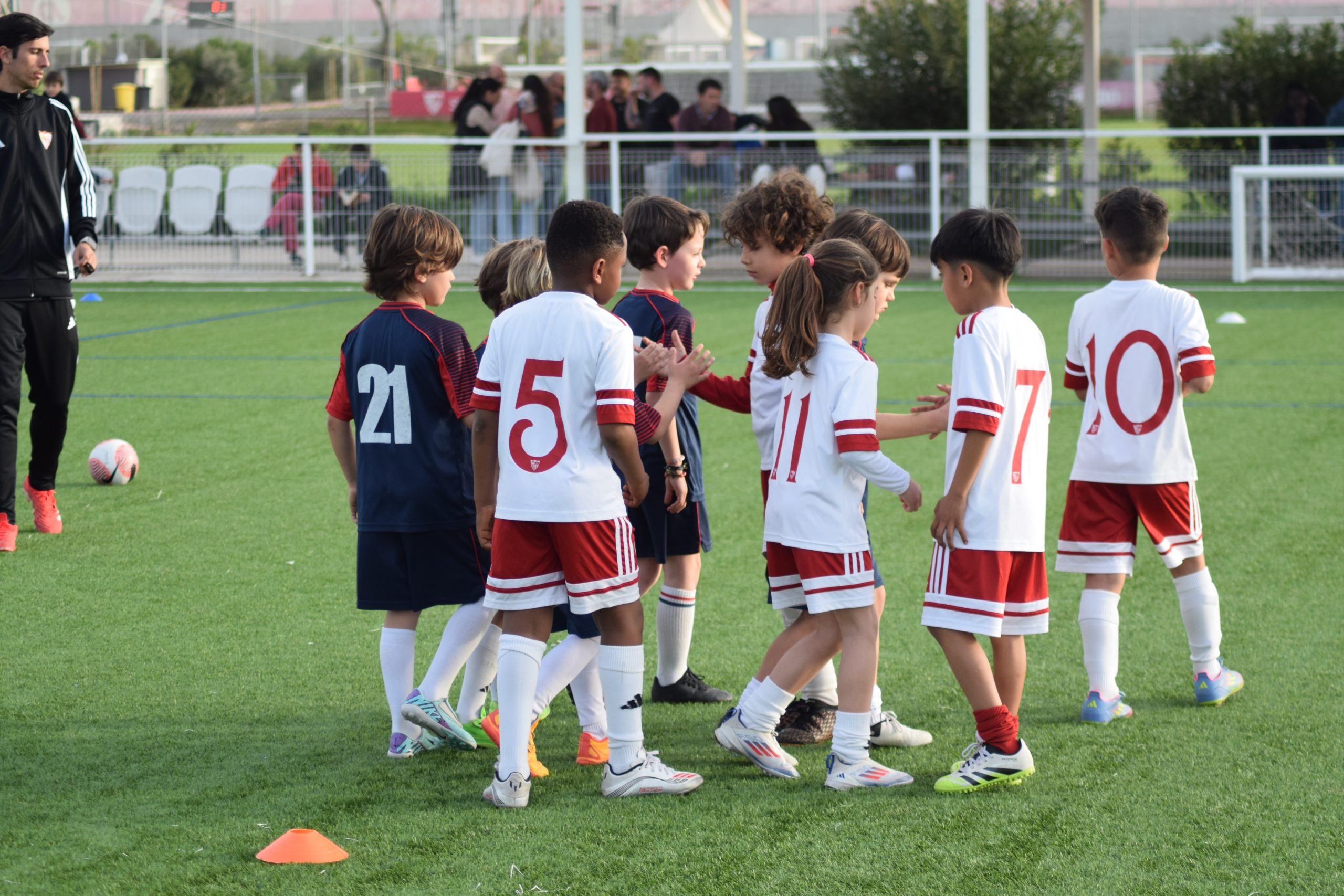 Convivencia entre la Sevilla FC Academy y el Real Círculo de Labradores
