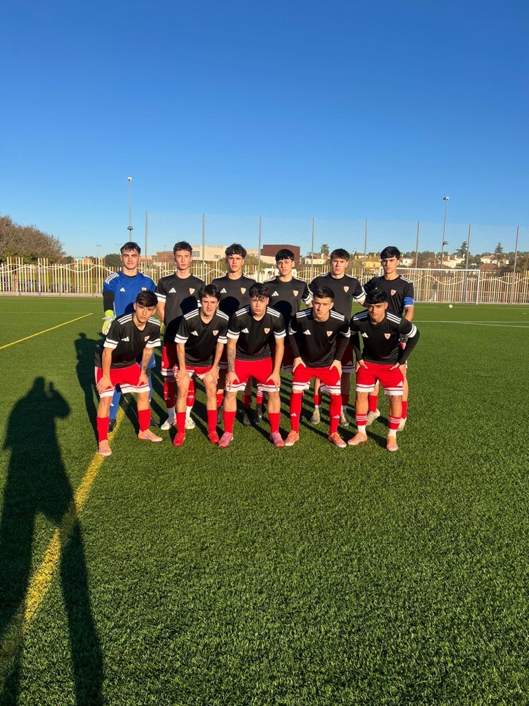 El Juvenil “D” mantiene su invicto con un empate de carácter en Dos Hermanas