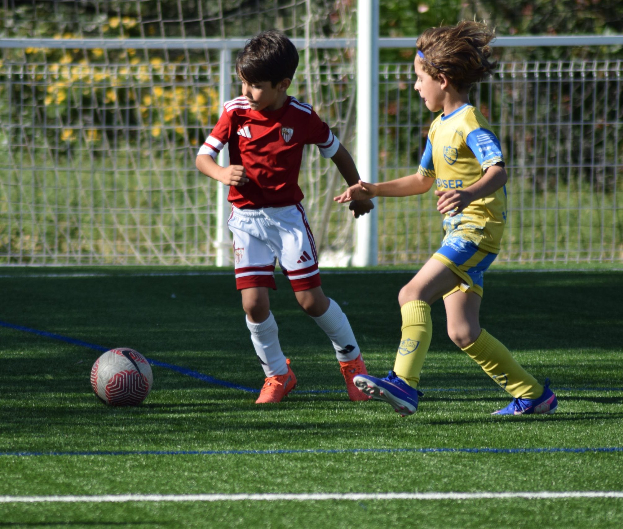 Jornada de convivencia entre la Sevilla FC Academy y el Atlético Palma del Río