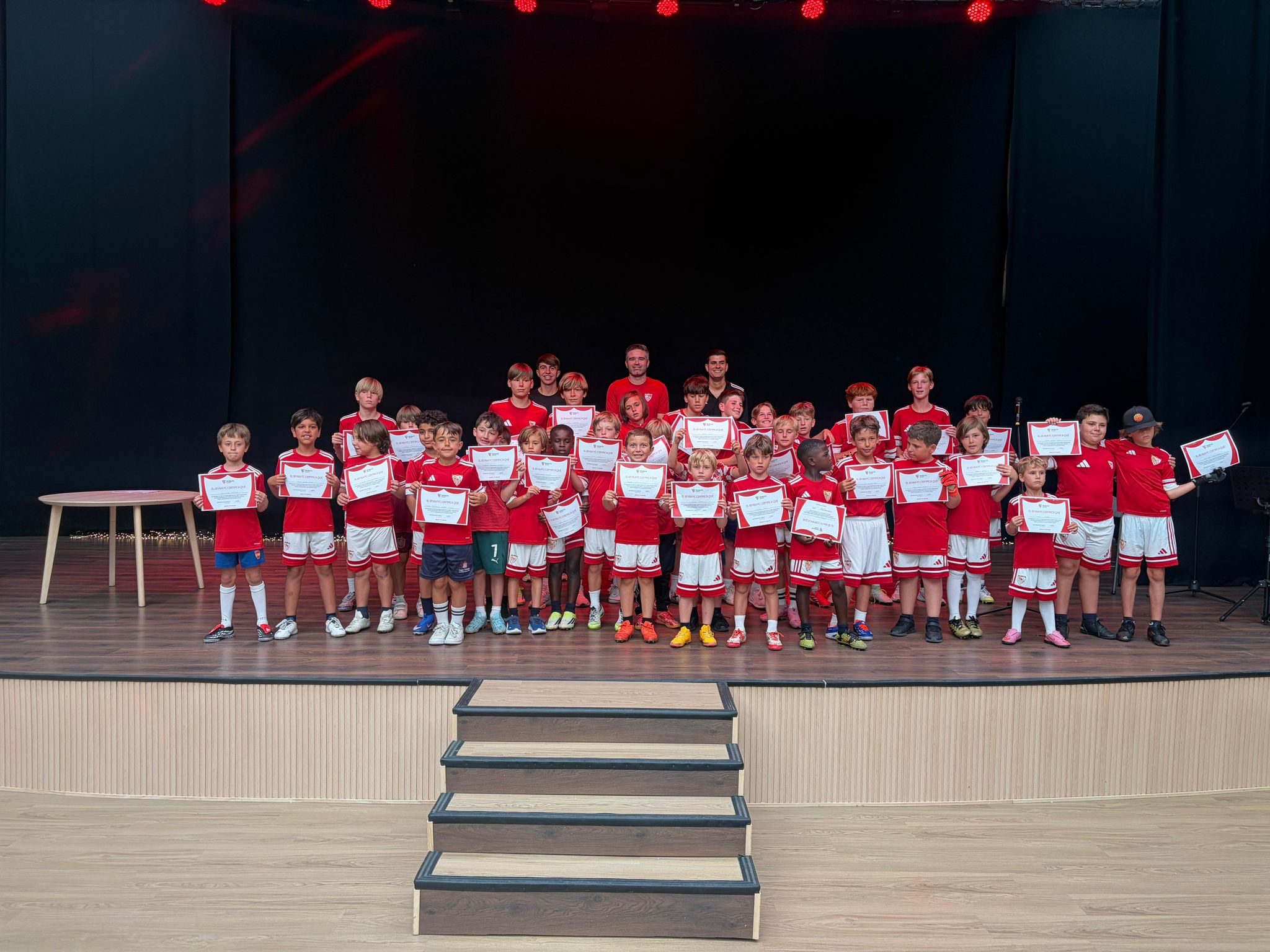 La SAGE Football School by Sevilla FC Academy celebra la clausura de su primera temporada